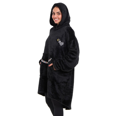 Snuggs Blanket Hoodie Black عربية فول